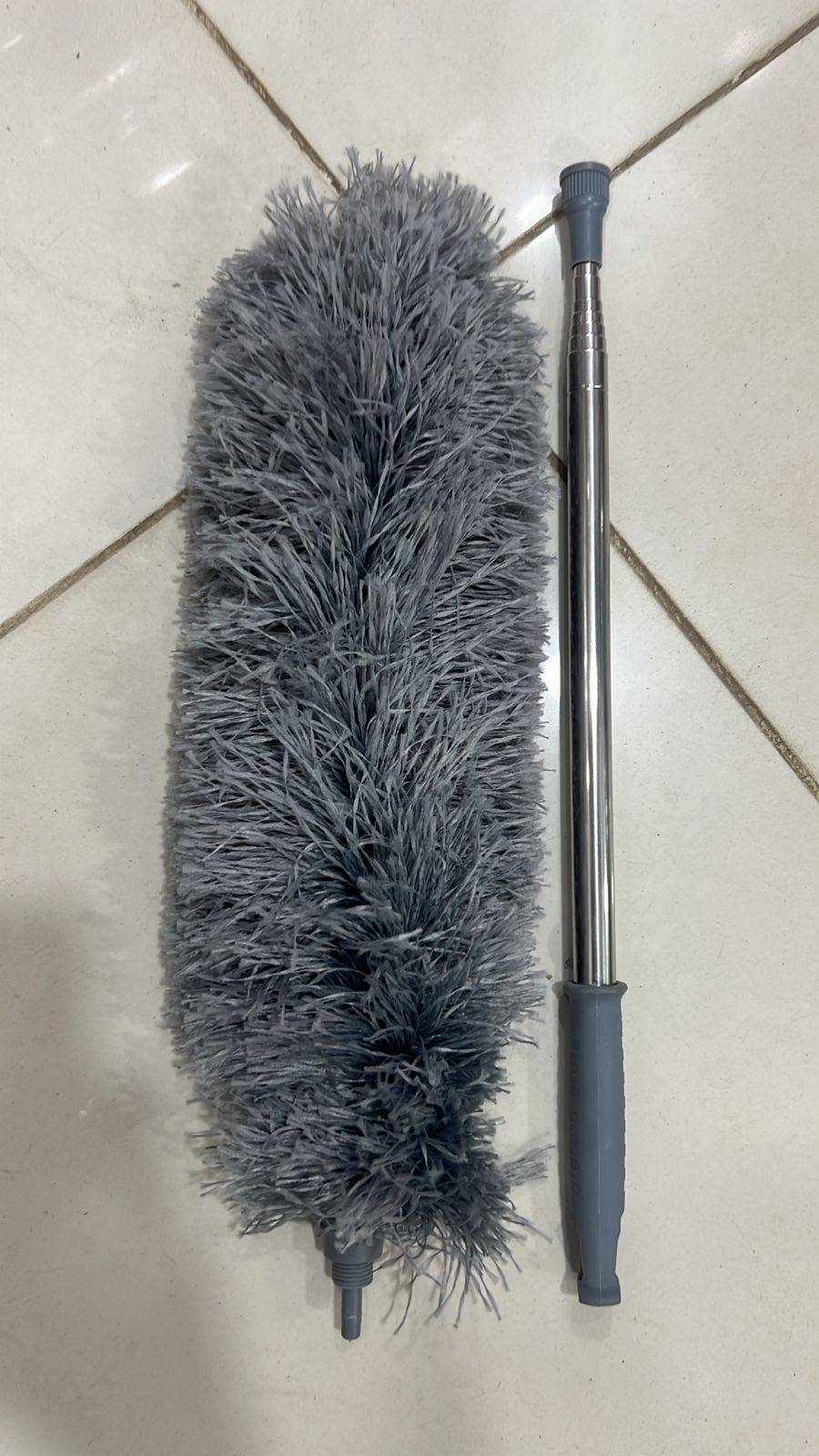 2026_02_25_5cf1e4af4cc4882b11d2ce9af3514164 Grey Microfiber Flexible Duster